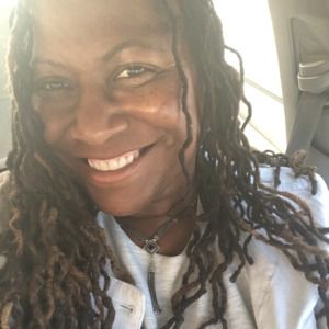 Meet your Posher, Joy